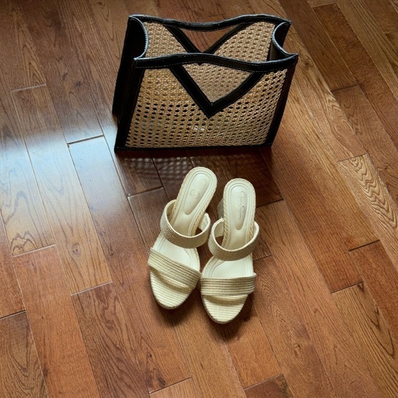 Jessica Simpson Tan Heels - Picture 5 of 13